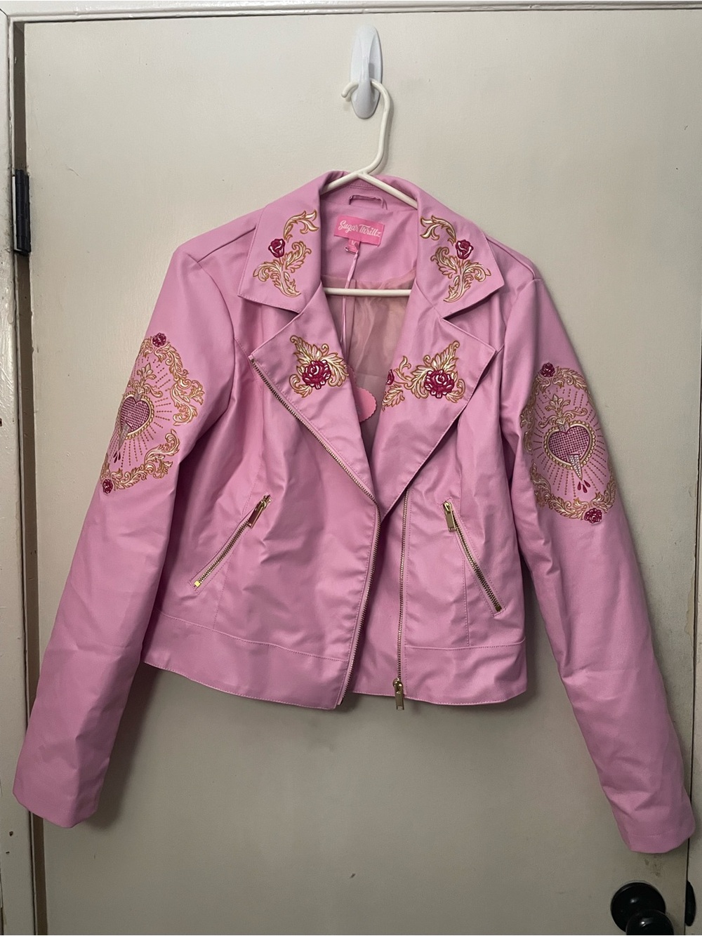Sugar Thrillz Pink Embroidered Heart Moto Jacket size medium NWT